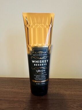 Bath & Body Works Whiskey Reserve Body Cream - new